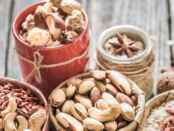 ТОП-10 продуктів на основі горіхів, які піднімають чек у кав’ярнях